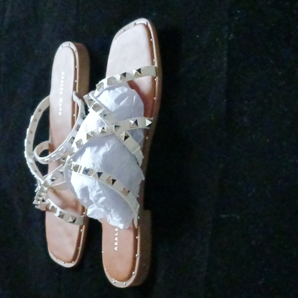 Xfer-Callie Lives: Azalea Wang White Studded Sandals sz 8 - Picture 3 of 6